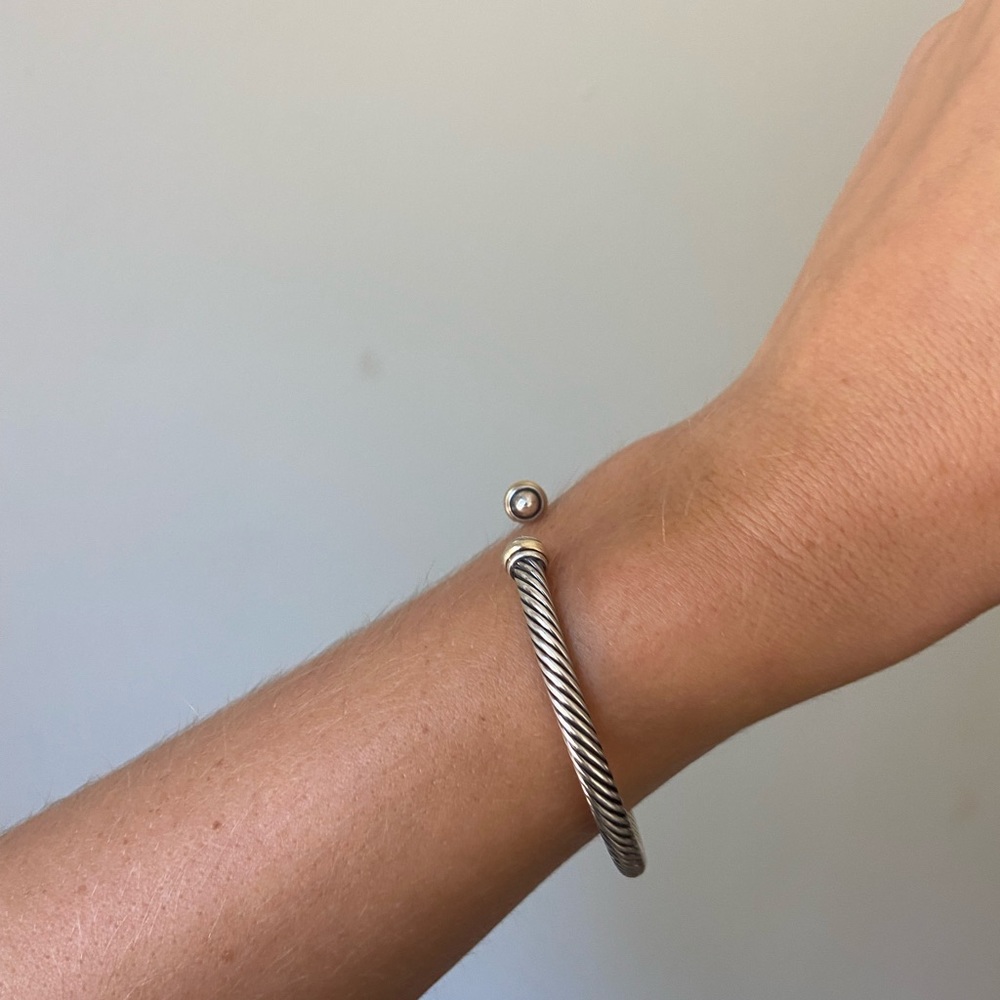 Beautiful authentic David Yurman cuff